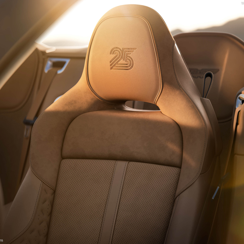 2026 Aston Martin Vanquish 25 Interior